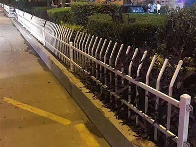 折弯花坛护栏图片3