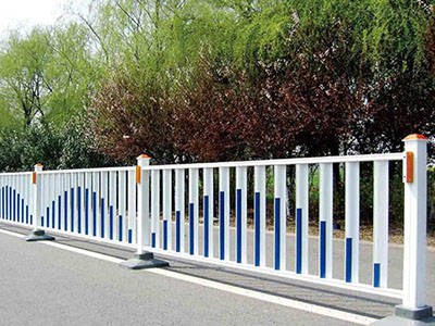 道路隔离护栏图片4