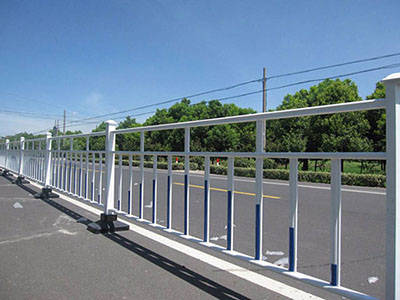 锌钢道路护栏